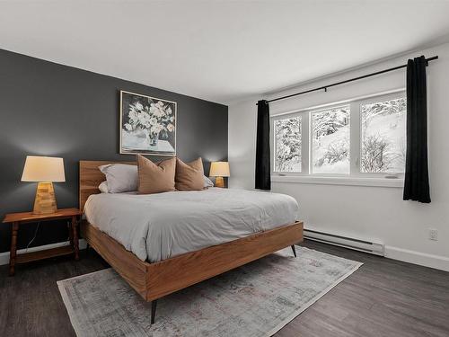 212 Howe Avenue, Fall River, NS 