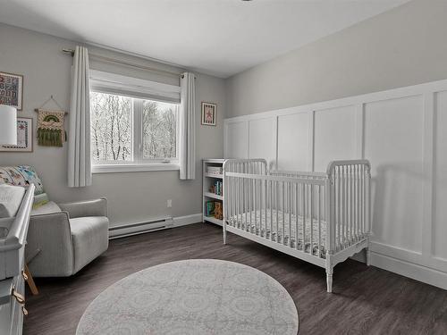 212 Howe Avenue, Fall River, NS 