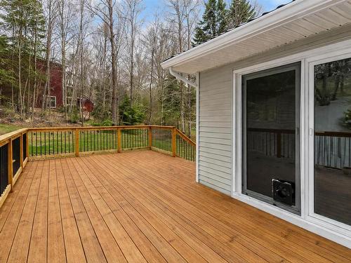 212 Howe Avenue, Fall River, NS 