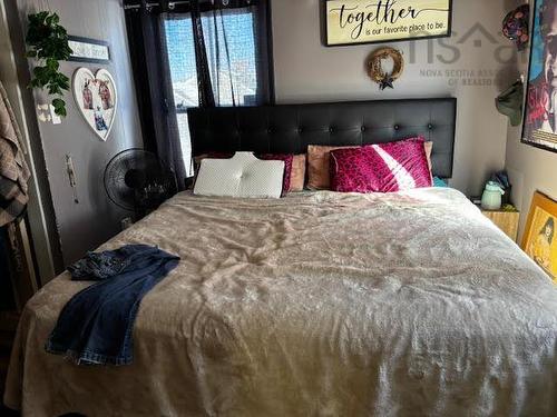 669 Highway 1, Hebron, NS 