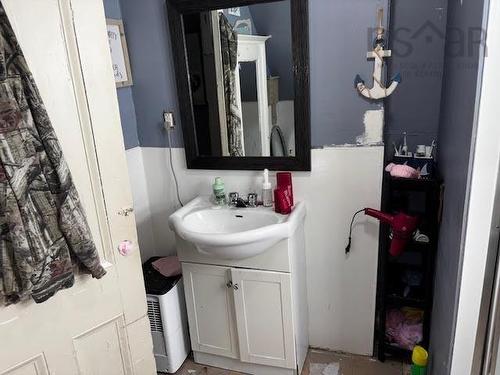 669 Highway 1, Hebron, NS 