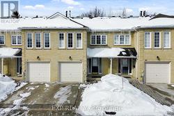 43 HARTNELL SQUARE  Brampton, ON L6S 5W8