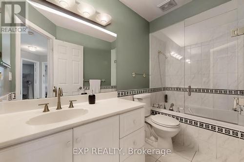 43 Hartnell Square, Brampton, ON - Indoor Photo Showing Bathroom