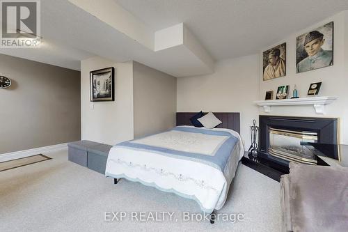 43 Hartnell Square, Brampton, ON - Indoor Photo Showing Bedroom