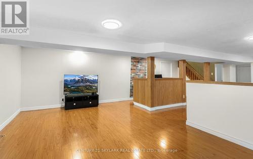 3353 Martins Pine Crescent, Mississauga, ON - Indoor Photo Showing Other Room