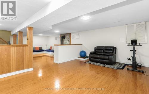 3353 Martins Pine Crescent, Mississauga, ON - Indoor