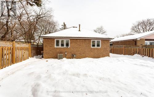 3353 Martins Pine Crescent, Mississauga, ON - Outdoor