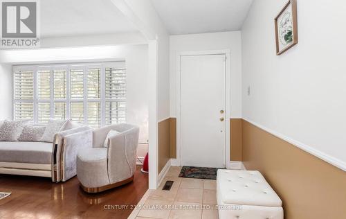 3353 Martins Pine Crescent, Mississauga, ON - Indoor