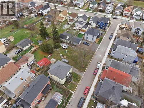 11 Patsy Avenue, Welland, ON - 