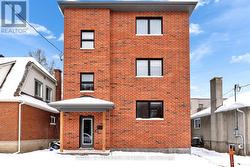2 - 52 ONTARIO STREET  Ottawa, ON K1K 1L2