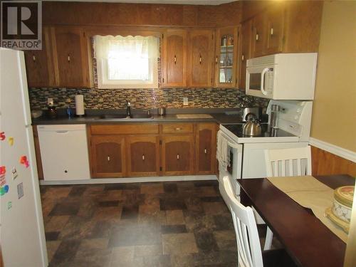 31B Main Street, Springdale, NL - Indoor Photo Showing Kitchen