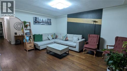 6 Sherry Lane Drive, Hamilton, ON - Indoor Photo Showing Other Room