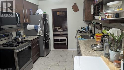 6 Sherry Lane Drive, Hamilton, ON - Indoor Photo Showing Kitchen With Double Sink