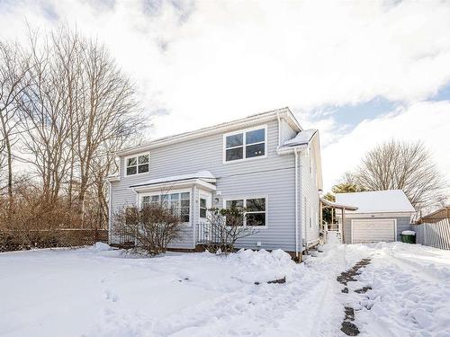 56 Whitman Court  Truro, NS B2N 3G3