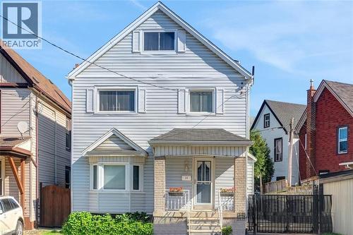 14 NIAGARA Street  Hamilton, ON L8L 6A2