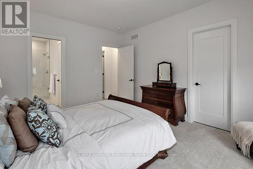 101 Clippers Lane, Blue Mountains, ON - Indoor Photo Showing Bedroom