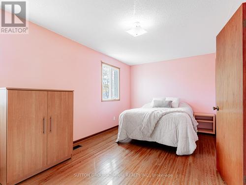 80 Bob O'Link Avenue, Vaughan, ON - Indoor Photo Showing Bedroom