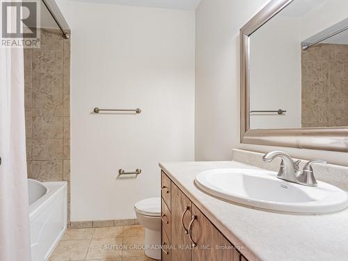 80 Bob O'Link Avenue, Vaughan, ON - Indoor Photo Showing Bathroom