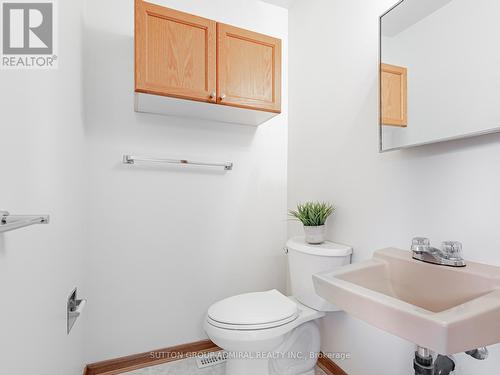 80 Bob O'Link Avenue, Vaughan, ON - Indoor Photo Showing Bathroom