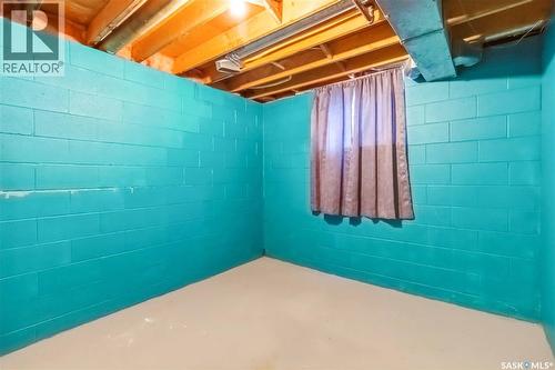 732 Mccormack Road, Saskatoon, SK - Indoor
