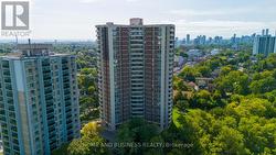 403 - 980 BROADVIEW AVENUE  Toronto, ON M4K 3Y1