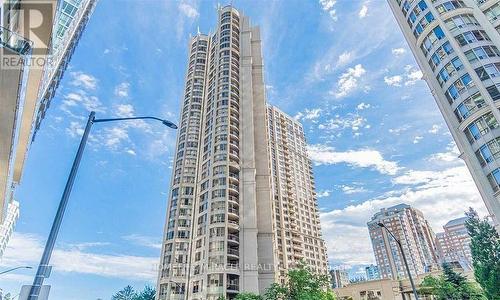 1401 - 3880 DUKE OF YORK BOULEVARD  Mississauga, ON L5B 4M7
