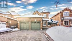 22 NAZER STREET  Halton Hills, ON L7G 5X8