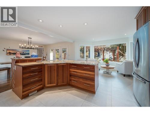 514 Hawes Court, Kelowna, BC - Indoor