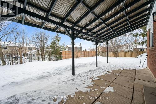 7 Forestwood Drive, Kitchener, ON - Outdoor