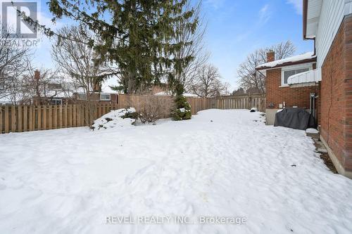 7 Forestwood Drive, Kitchener, ON - Outdoor