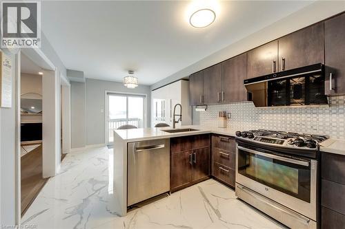 80 Beaverbrook Crescent, Maple, ON - Indoor Photo Showing Kitchen With Stainless Steel Kitchen With Upgraded Kitchen