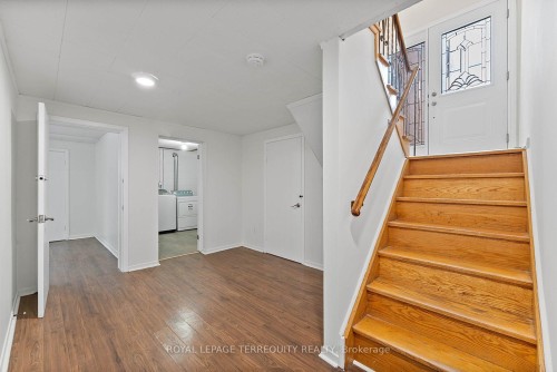 6 Peacham Crescent, Toronto, ON - Outdoor