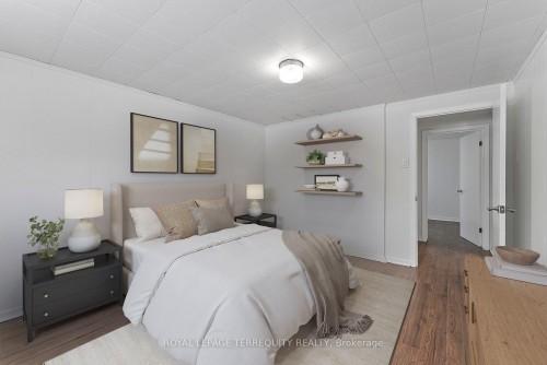 6 Peacham Crescent, Toronto, ON - Indoor