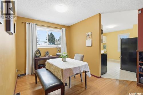 334 Q Avenue N, Saskatoon, SK - Indoor Photo Showing Dining Room