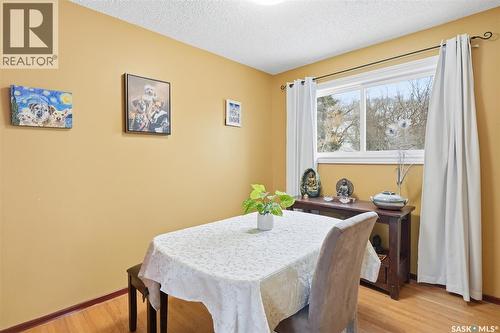 334 Q Avenue N, Saskatoon, SK - Indoor Photo Showing Dining Room