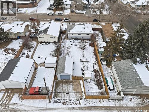 334 Q Avenue N, Saskatoon, SK - Outdoor