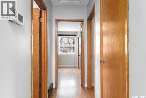 7200 6Th Avenue, Regina, SK - Indoor Photo Showing Other Room