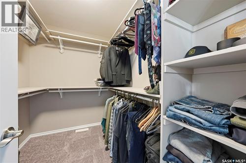 207 Bentley Court, Saskatoon, SK - Indoor With Storage