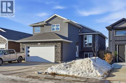207 Bentley Court, Saskatoon, SK - Outdoor
