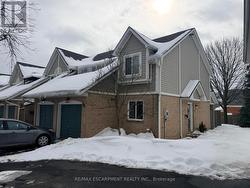 11 - 2530 NORTHAMPTON BOULEVARD  Burlington, ON L7M 4B4