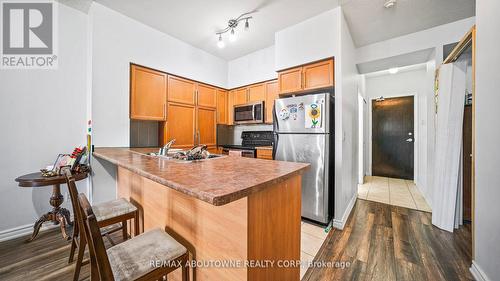 1609 - 388 Prince Of Wales Drive, Mississauga, ON - Indoor Photo Showing Kitchen