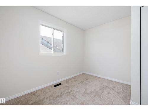5914 162A Av Nw, Edmonton, AB - Indoor Photo Showing Other Room