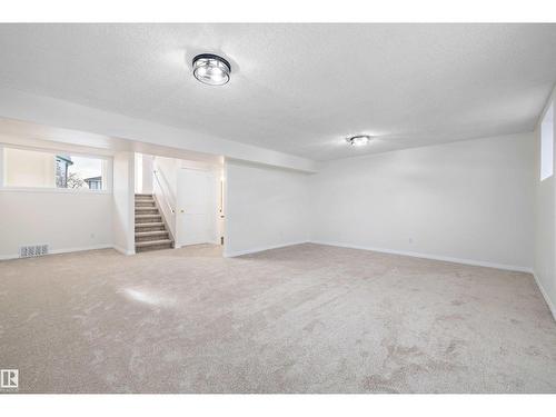 5914 162A Av Nw, Edmonton, AB - Indoor Photo Showing Other Room