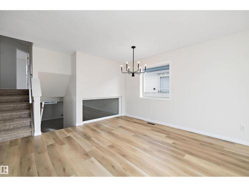 5914 162A Av Nw, Edmonton, AB - Indoor