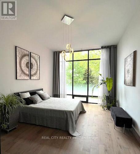 662 Byngmount Avenue, Mississauga, ON - Indoor Photo Showing Bedroom