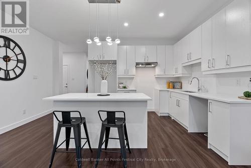 174 Park Street, Goderich (Goderich (Town)), ON - Indoor Photo Showing Kitchen With Upgraded Kitchen