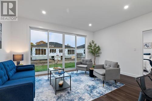 174 Park Street, Goderich (Goderich (Town)), ON - Indoor Photo Showing Living Room