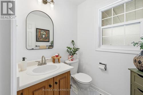 287 Cornwallis Road, Hamilton, ON - Indoor Photo Showing Bathroom