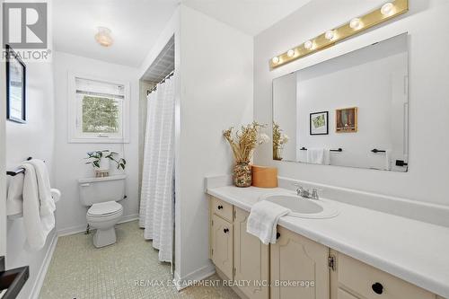 287 Cornwallis Road, Hamilton, ON - Indoor Photo Showing Bathroom