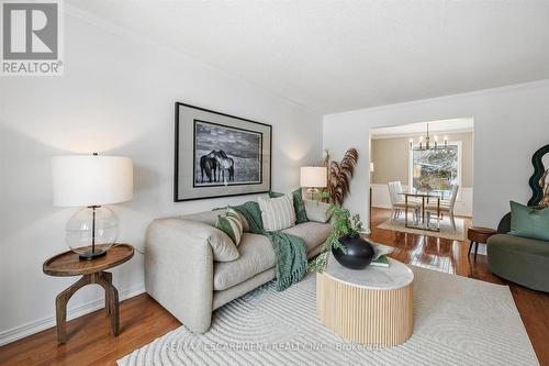 287 Cornwallis Road, Hamilton, ON - Indoor Photo Showing Living Room